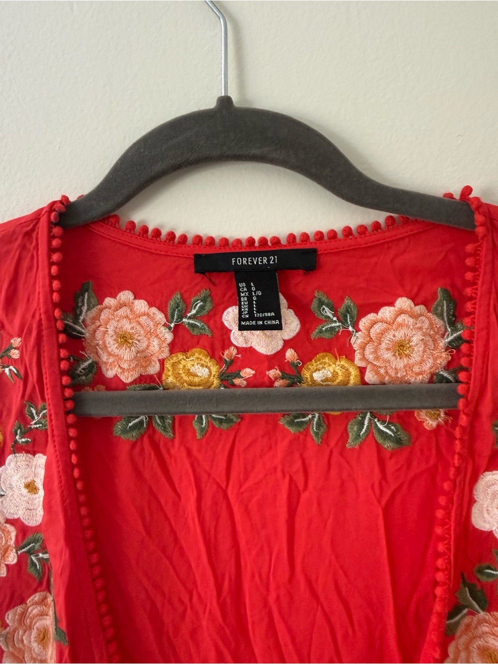 Floral Embroidered Red Maxi Duster Summer Kimono w/ Tie Front Size Lg Forever 21 - Picture 2 of 12